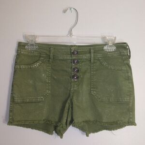 True Craft Army Green Distressed High Waisted Button Up Jean Shorts Size 3